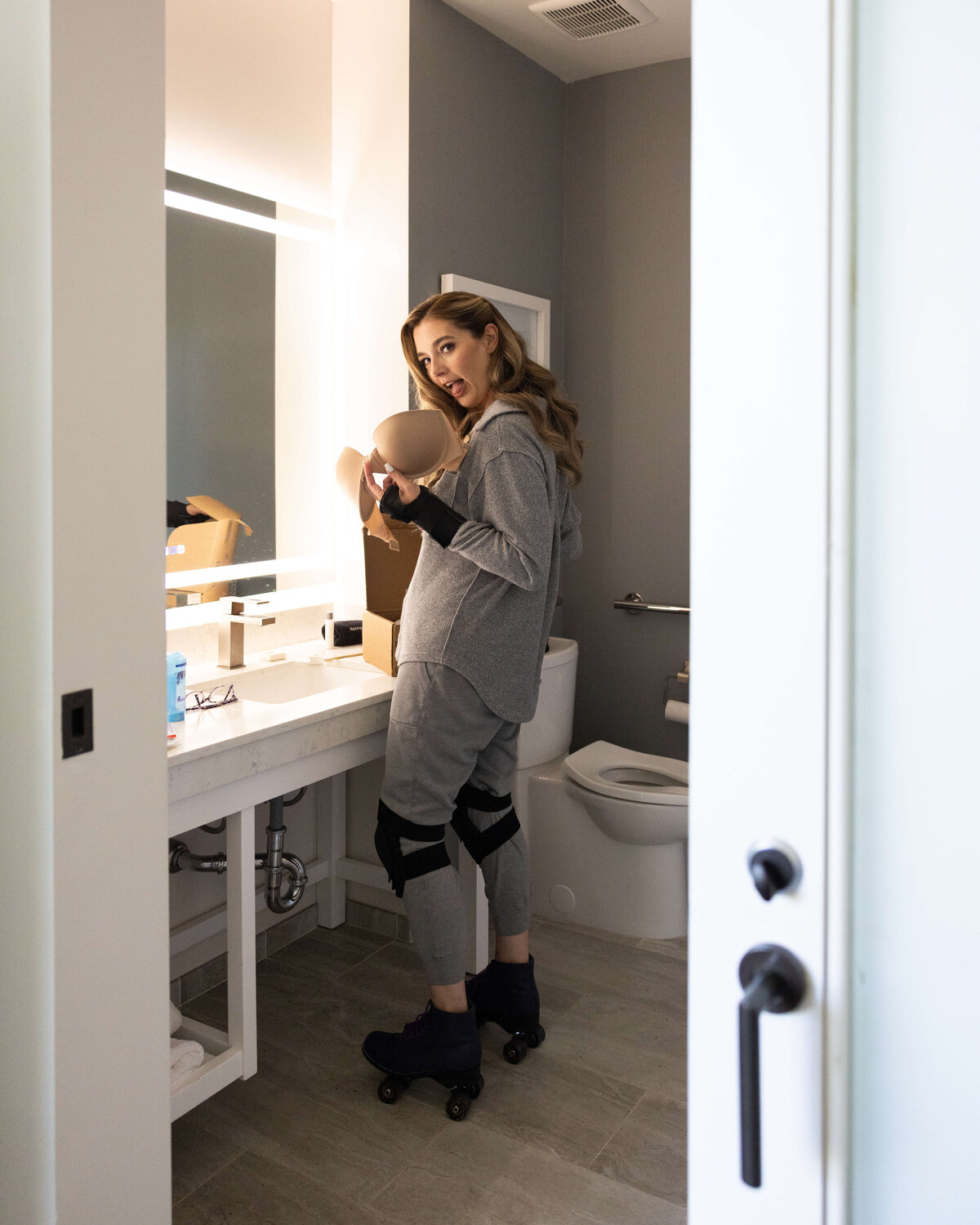 candid-wedding-photographer-los-angeles