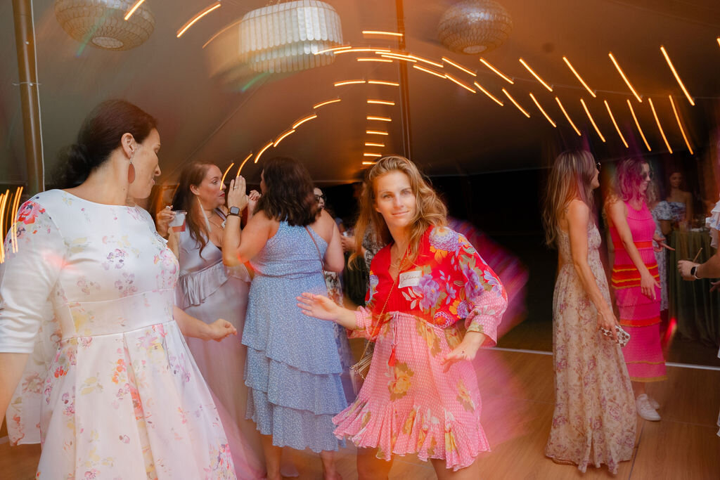 dance-floor-at-smith-farm-gardens
