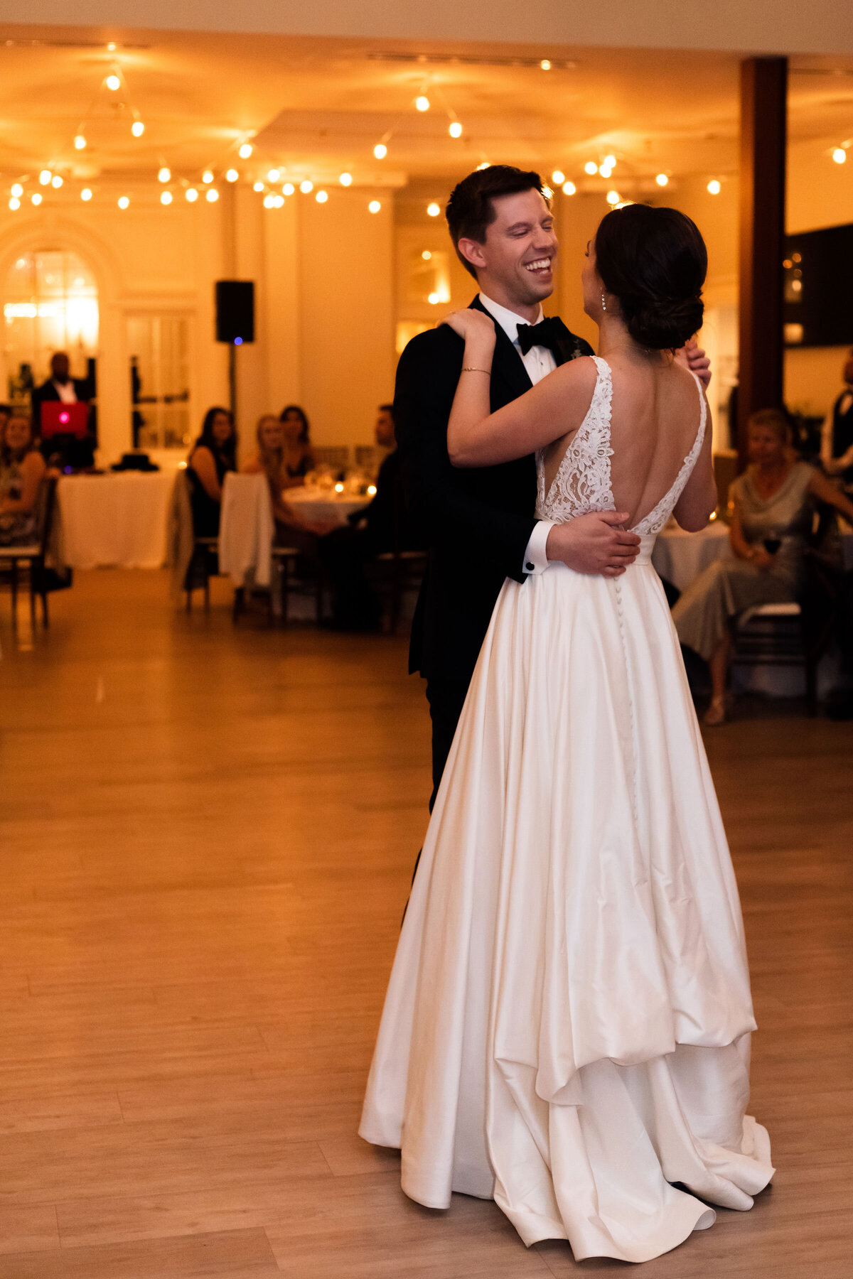 wedding and engagements at whitehall estate in loudon county
