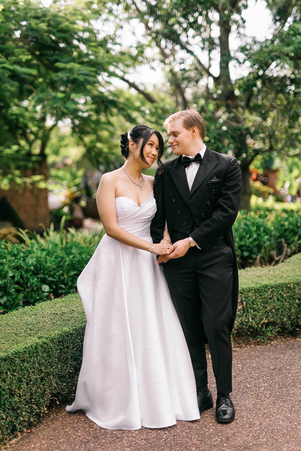 brisbane-roma-st-parklands-wedding-photography19 copy