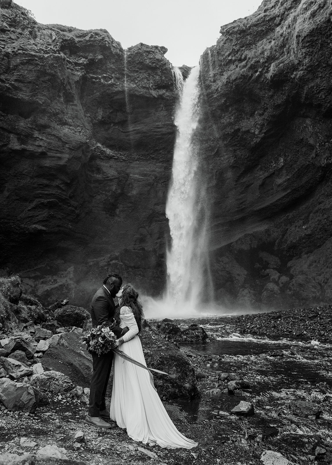 iceland-elopement-photographer37