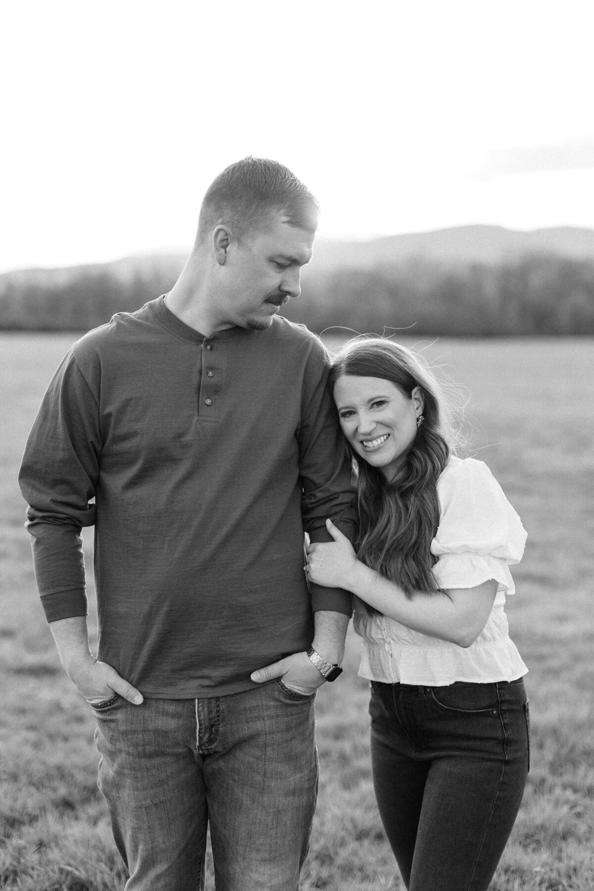 Colorful-Springtime-Greenhill-Park-Roanoke-Engagement-Session-Photography-S-118