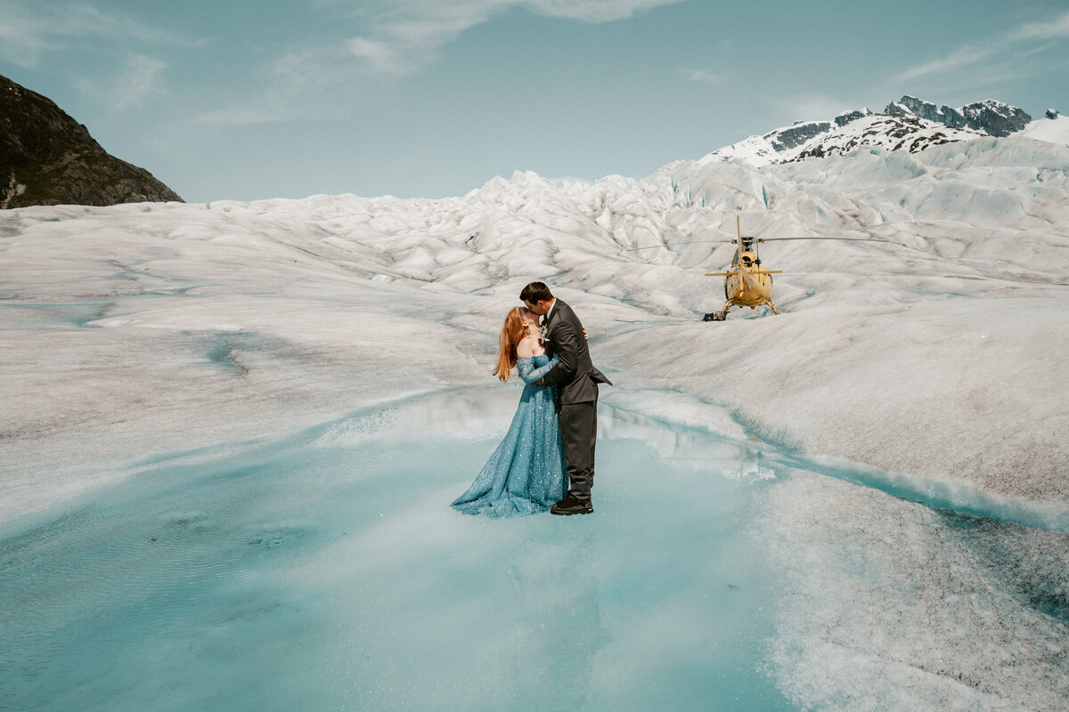 jake-mo-glacier-elopement-11