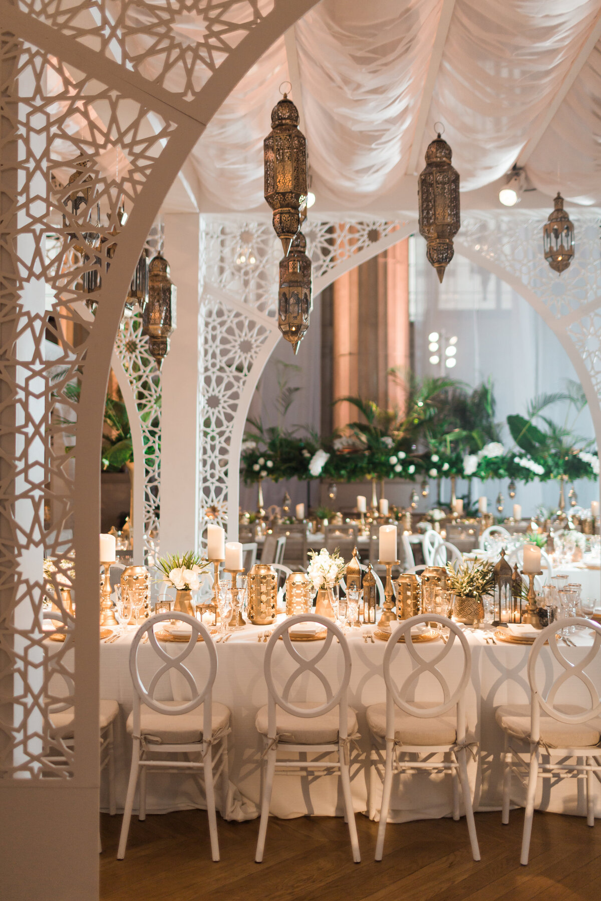 This stunning photo was captured by photographer Sarah Bradshaw at The Mellon Auditorium in Washington D.C., known for being one of the best luxury venues in the city with a European flair.