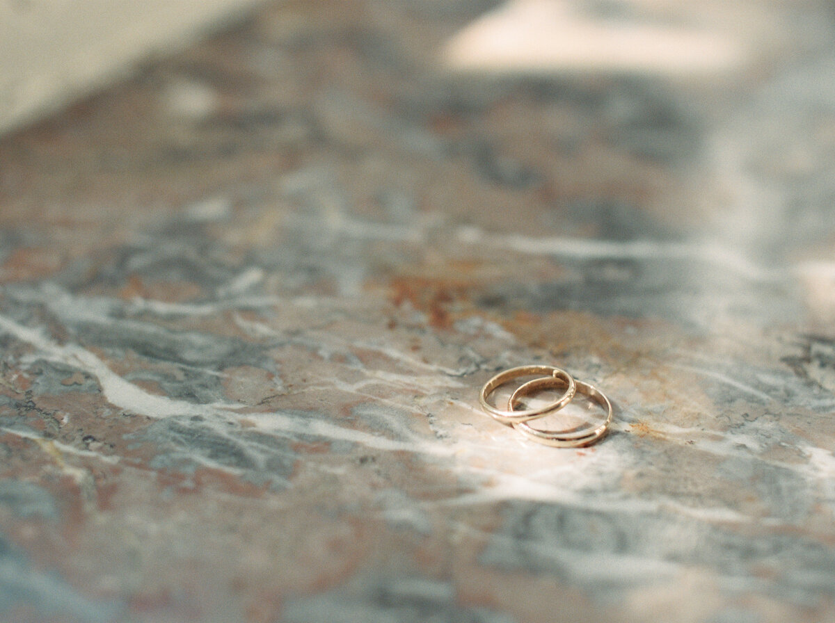 31-Olivia_Poncelet-Film-Photographer-Mariage-Chateau-de-la-Rocq-RH-WEB-72