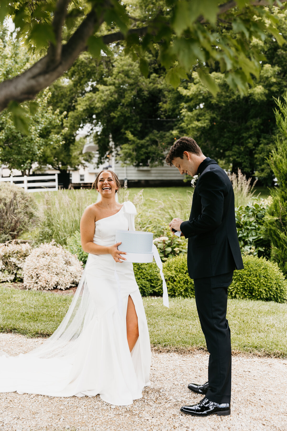 Aaron + Tessa_Sneak Gallery-83