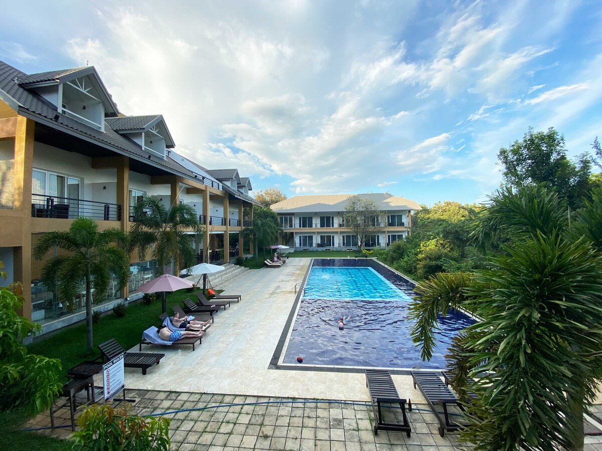 Cassandra-Culture-resort-zwembad-Sri-Lanka