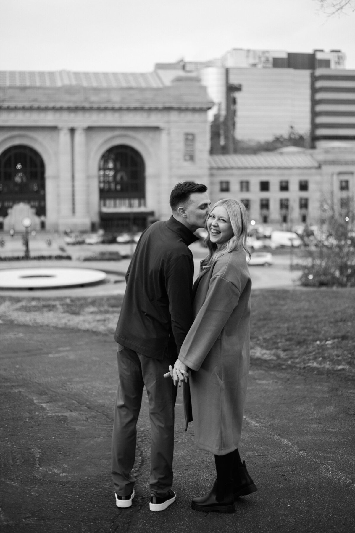 kansas-city-engagement-photographer-25