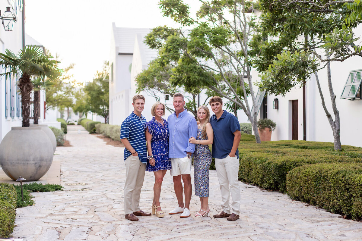 30a family portrait in alys beach