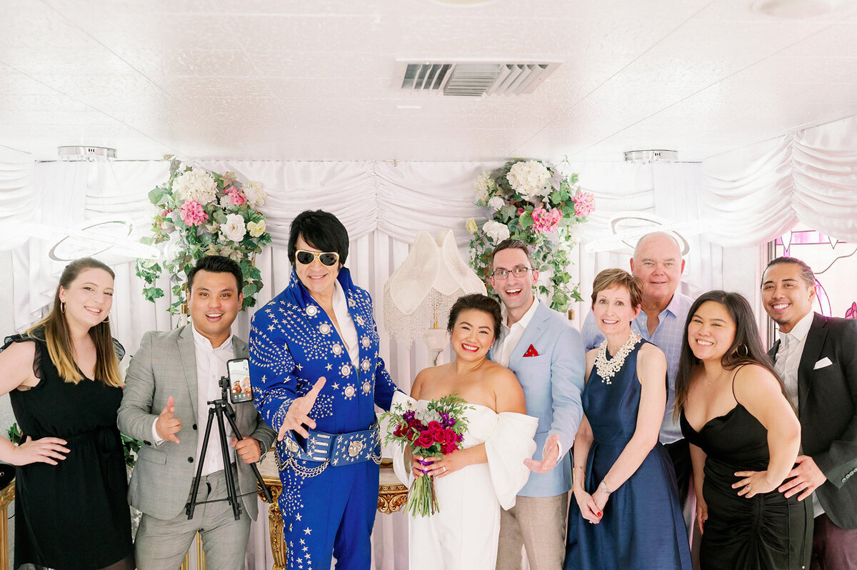 Little-White-Wedding-Chapel-Las-Vegas-Tunnel-Of-Love-106