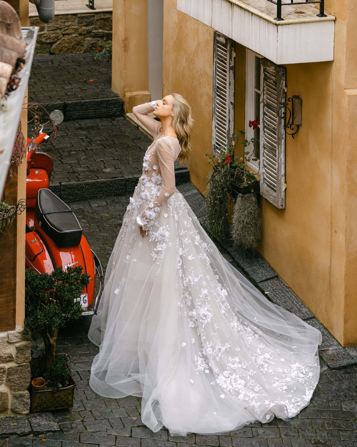 Berta Couture wedding dress - Serenity Photography 4