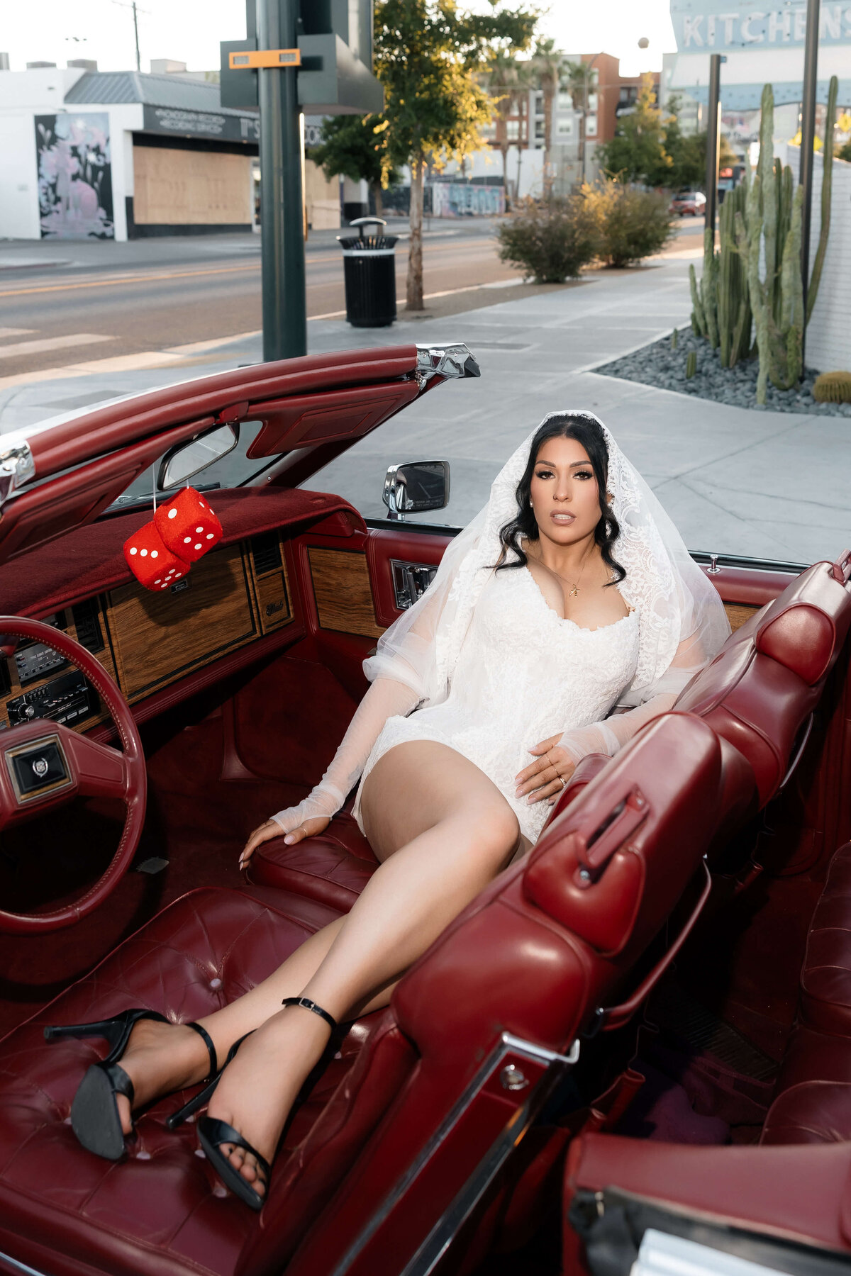 67riskyexposure_aimee-adrian_las-vegas-elopement-photography