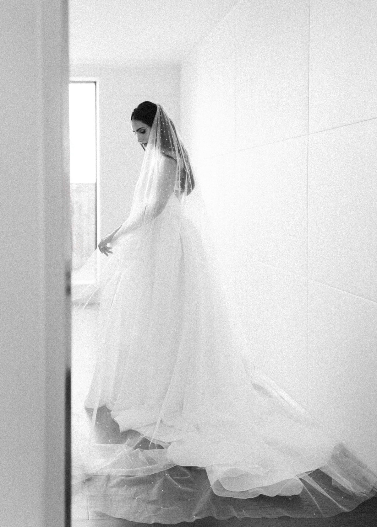 Noor-Tumi-Wedding-Spring-Somerset-House-Chloe-Winstanley-Photography-063