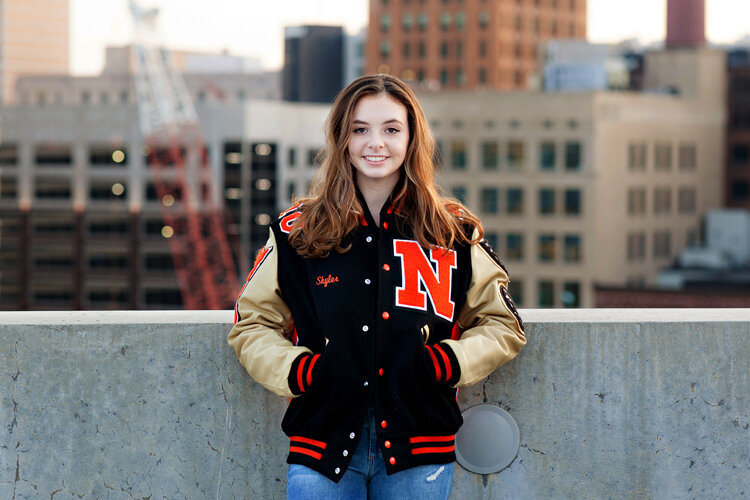 downtown detroit michigan senior photos