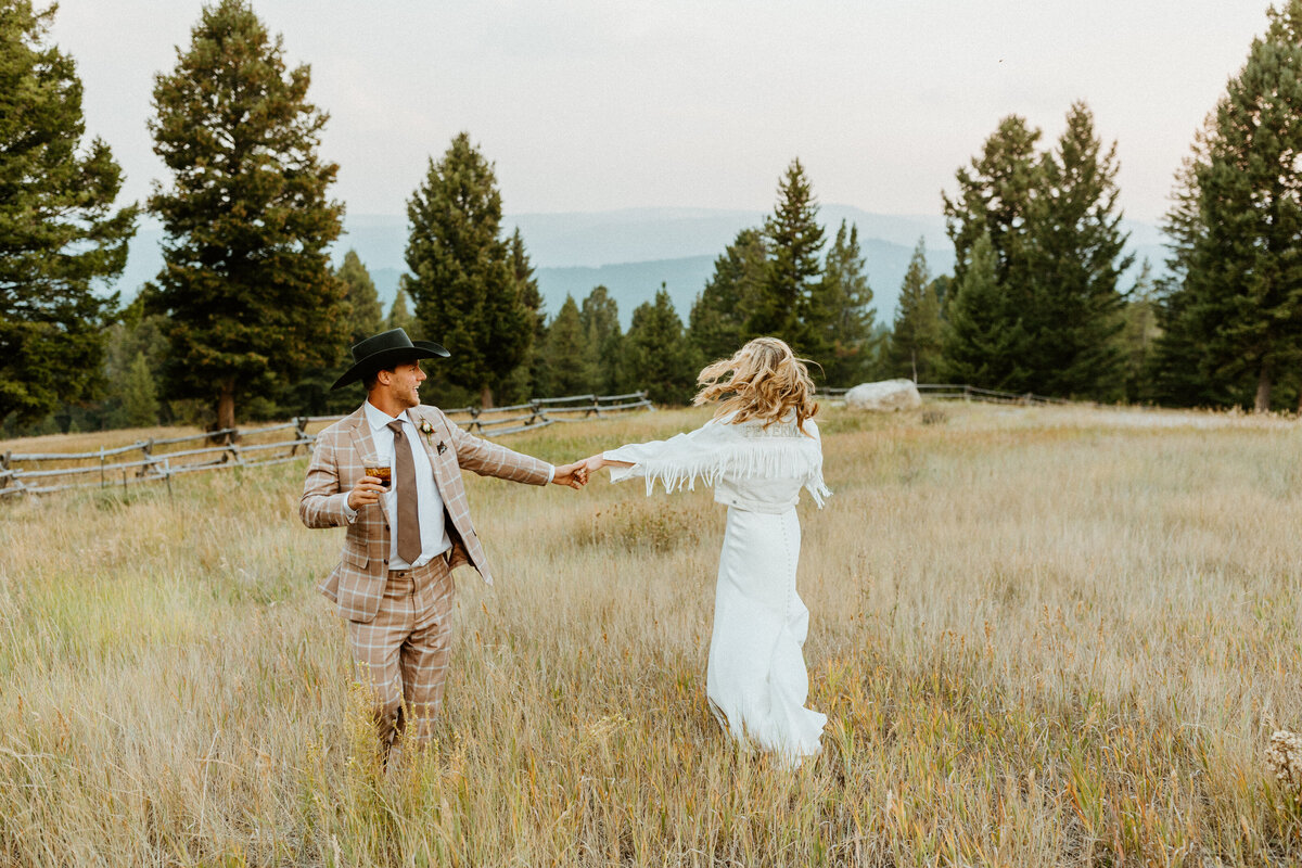 Featured Montana Weddings | Montana Wedding Photographer