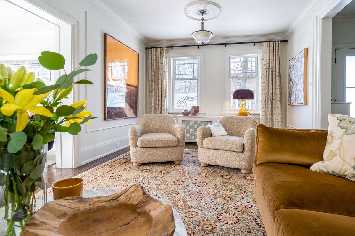 29-web-or-mls-8_015_Living Room