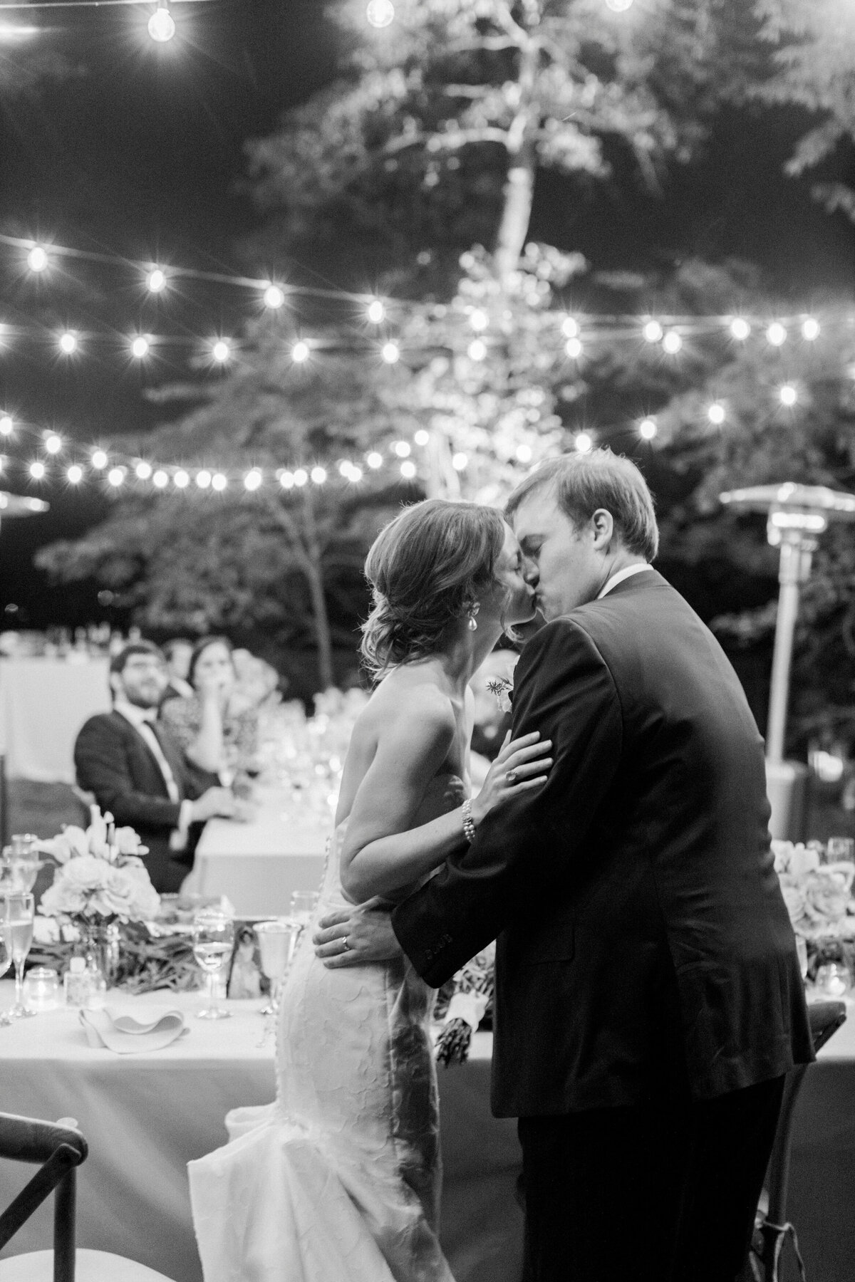 Lizzie Baker Photo _ Elizabeth & Lawson _ Luxury Micro Wedding _ Atlanta Wedding Photographer-788