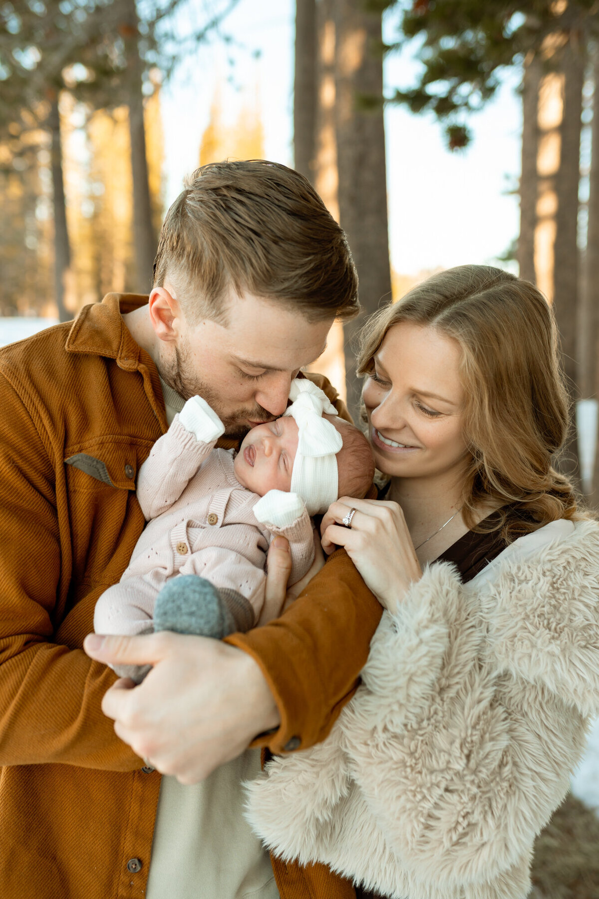 Lake Tahoe-Newborn-Photographer-13