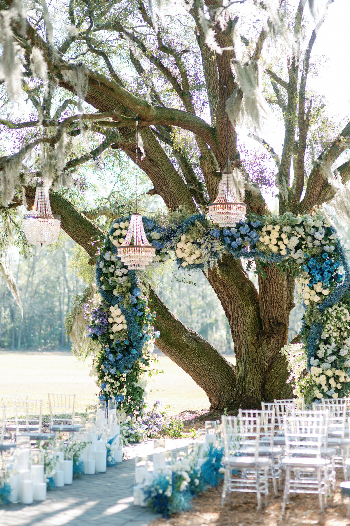 Styled Shoot Across America tour #2 - Hewitt Oaks, Savnnah Georgia - Tampa Florida and Destination Wedding Photographer - Alaina René Photography-42
