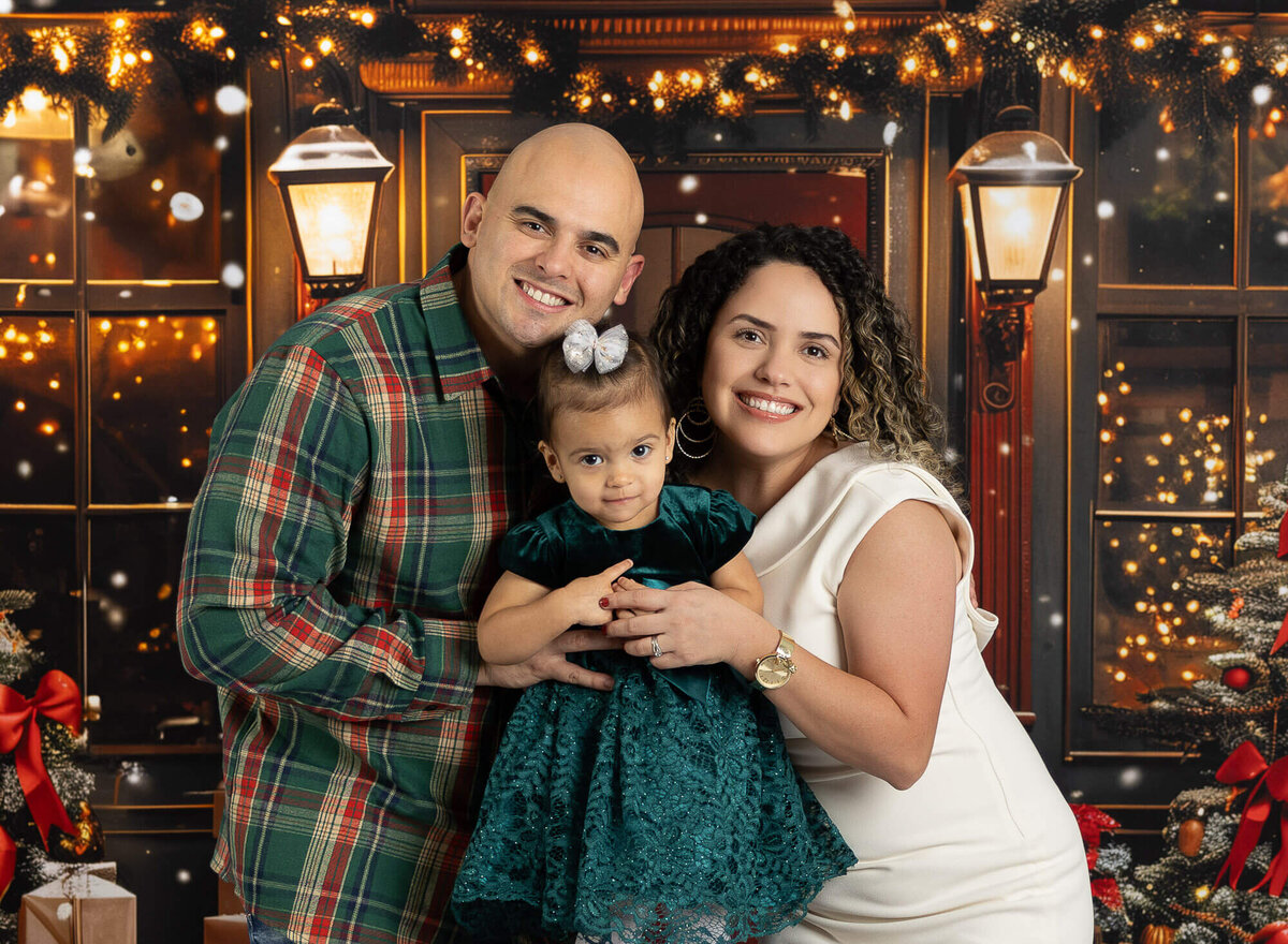 family christmas mini session near wilson county
