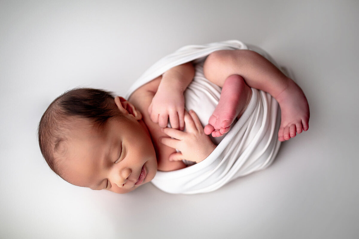 Tampa-Newborn-Photographer-220