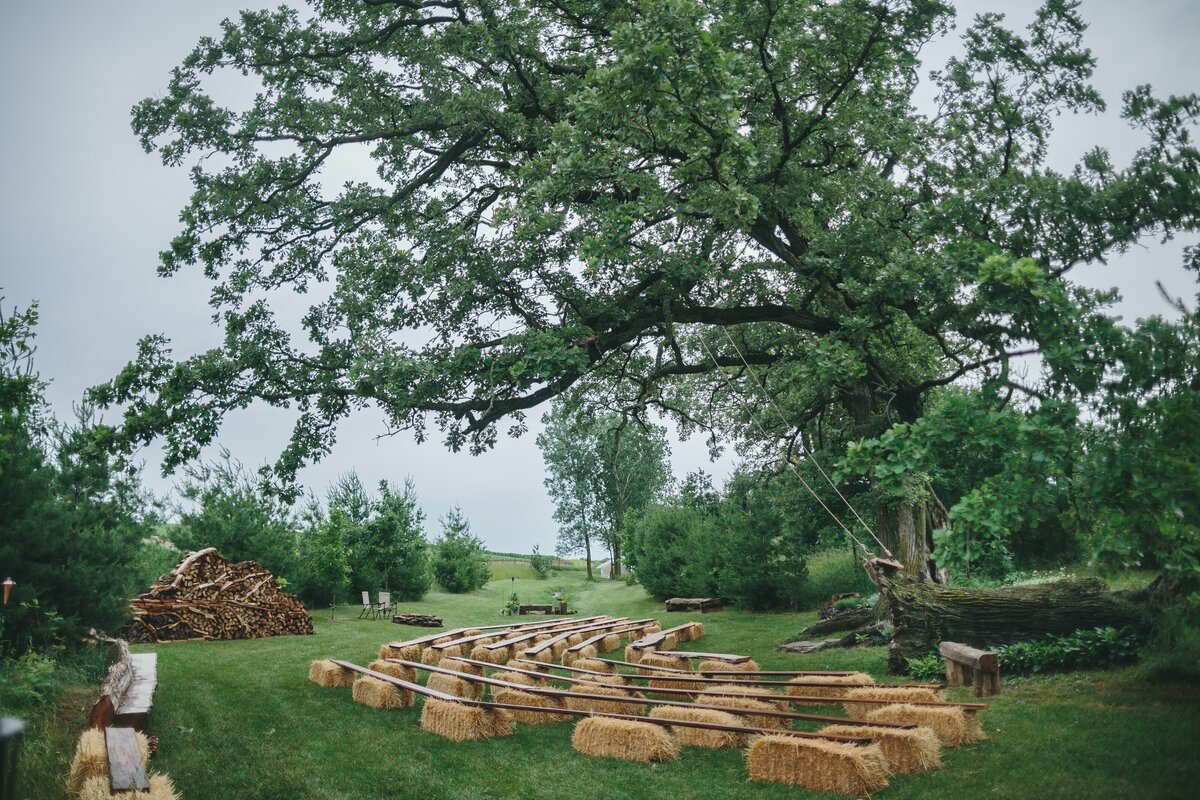 Wisconsin-Wedding-Backyard-Family-Farm-Wedding24