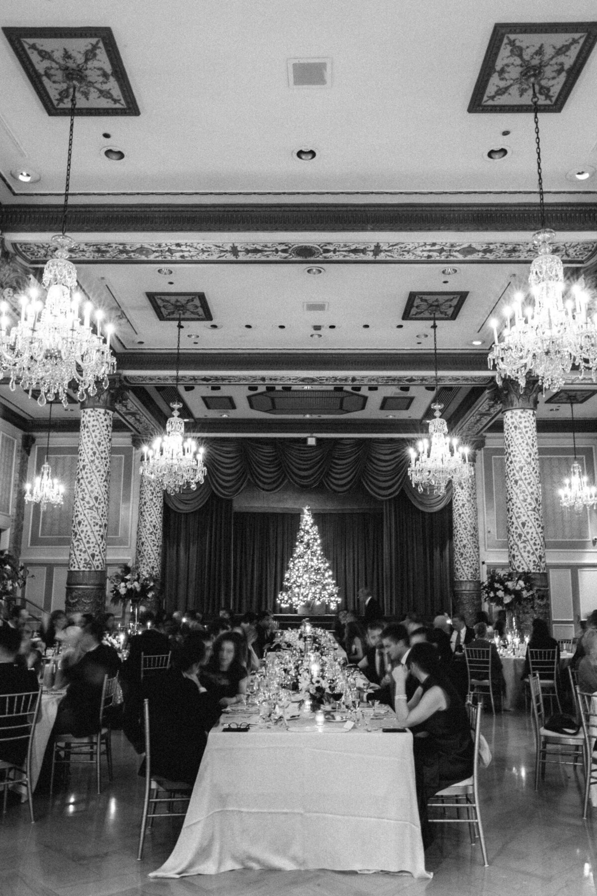 winter-chicago-wedding-the-drake-207
