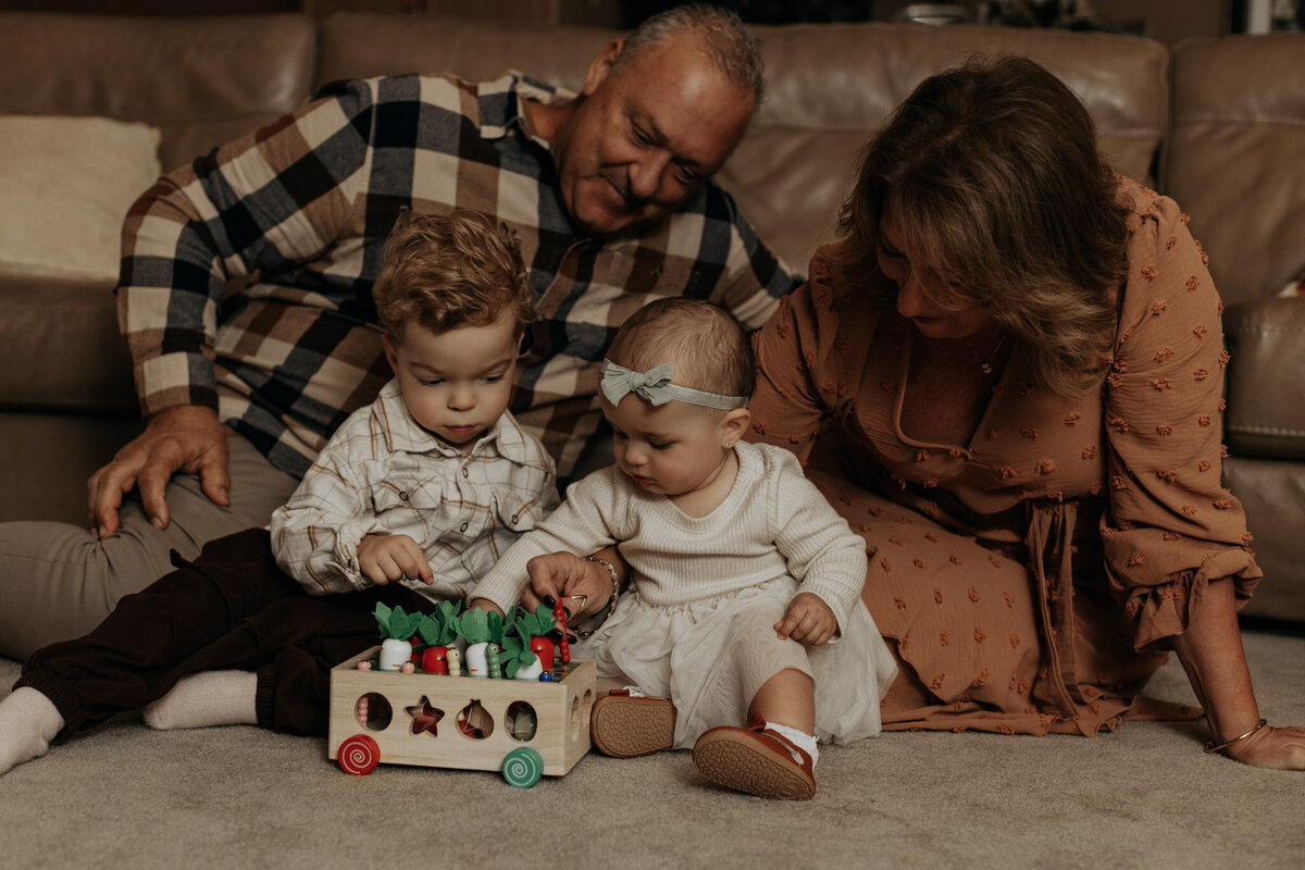 brighton-extended-family-photographer-anadalai-photography