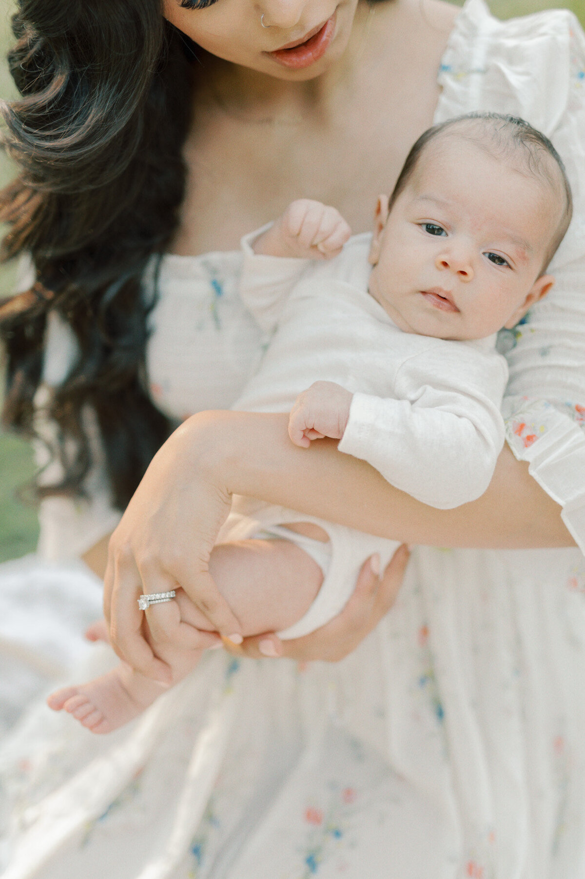 Seattle-newborn-photographer-outdoor-newborn-session-1