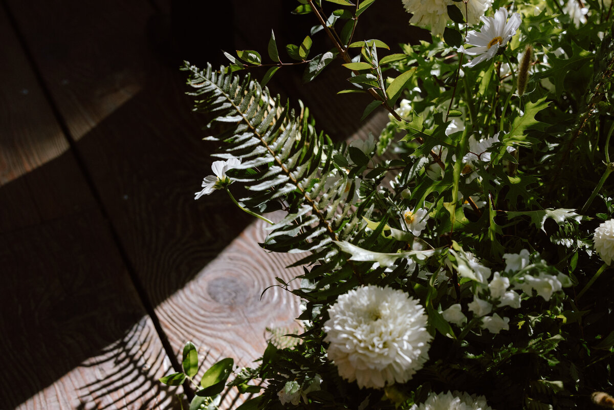 Redwood-Deck-Wedding-RS-2237