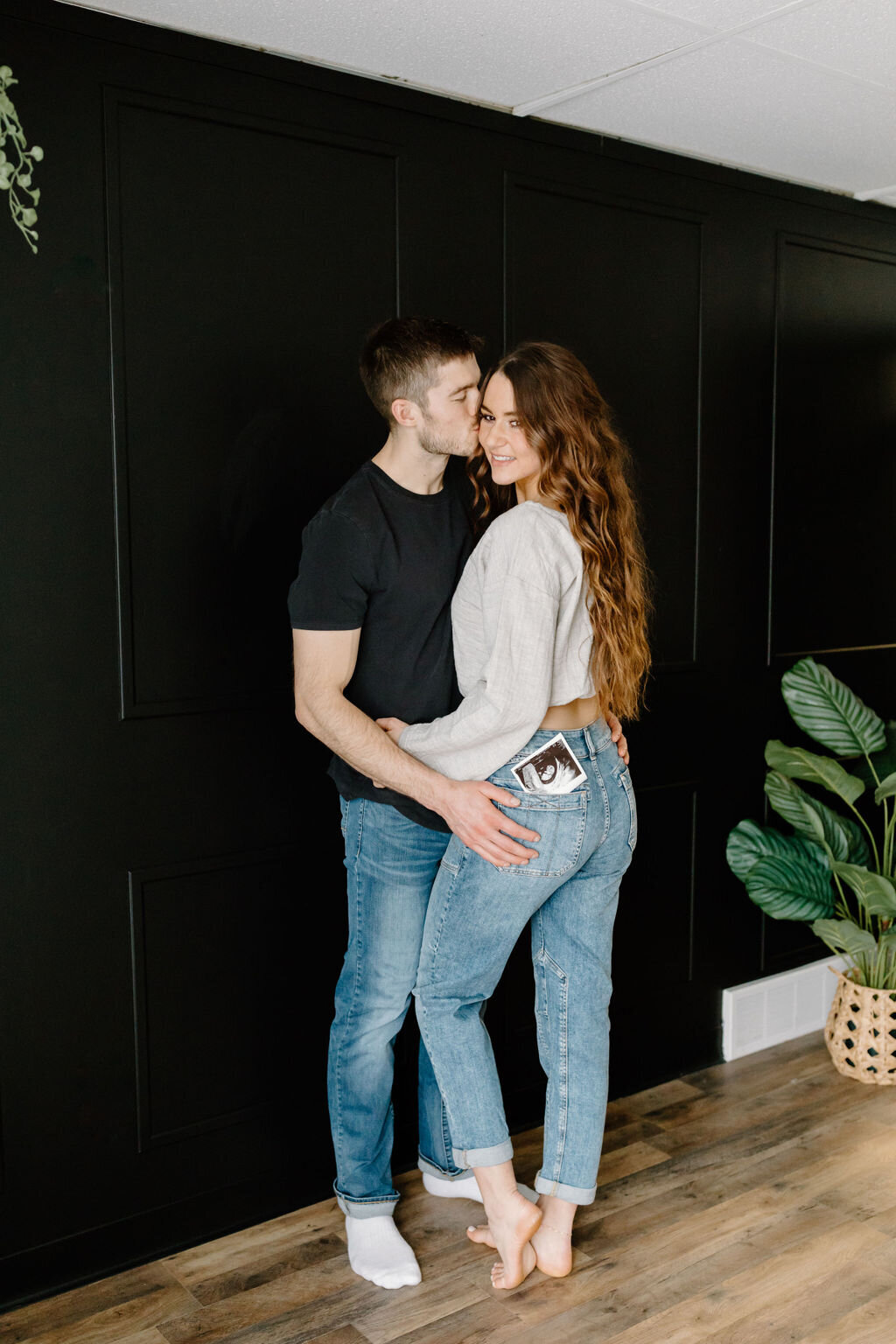 christina_ney_photography_wedding_engagement_lifestyle_photographer_dubuque_iowa_wedding_planning_assistance_adventurous_bold_laidback Family Photography83