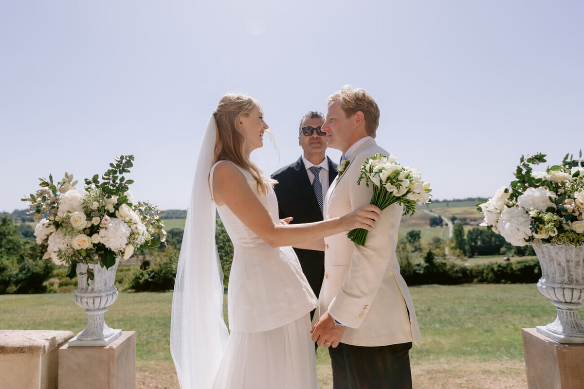 luxury - wedding - france - planning - flowers - florals - florist -chateau - soutfrance 10