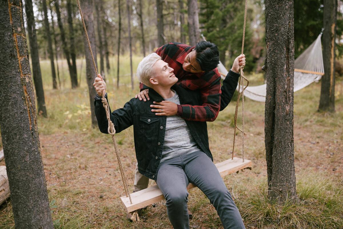 cabin-elopement-yellowstone-23