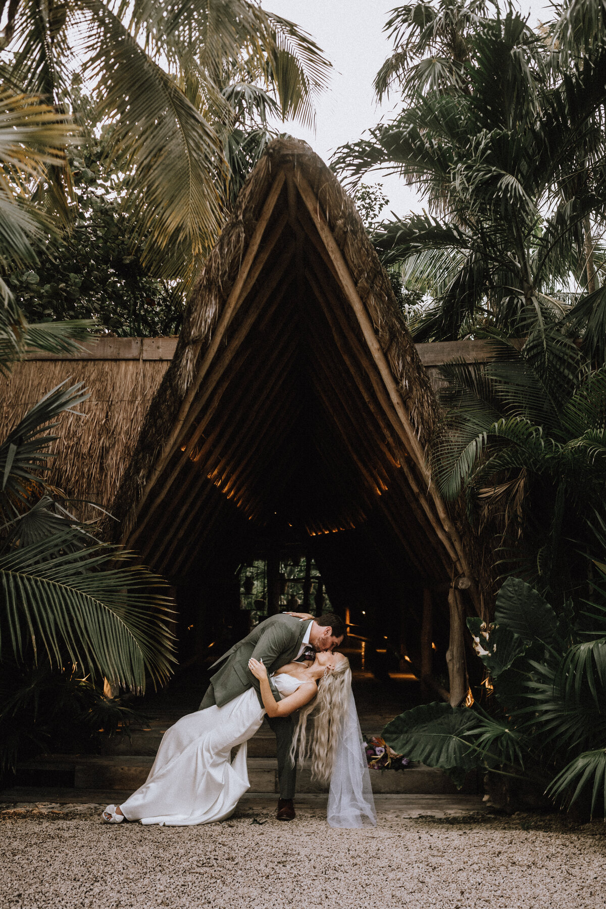 Ambar + Alejandro with Tulum Wedding Photos-02-1065