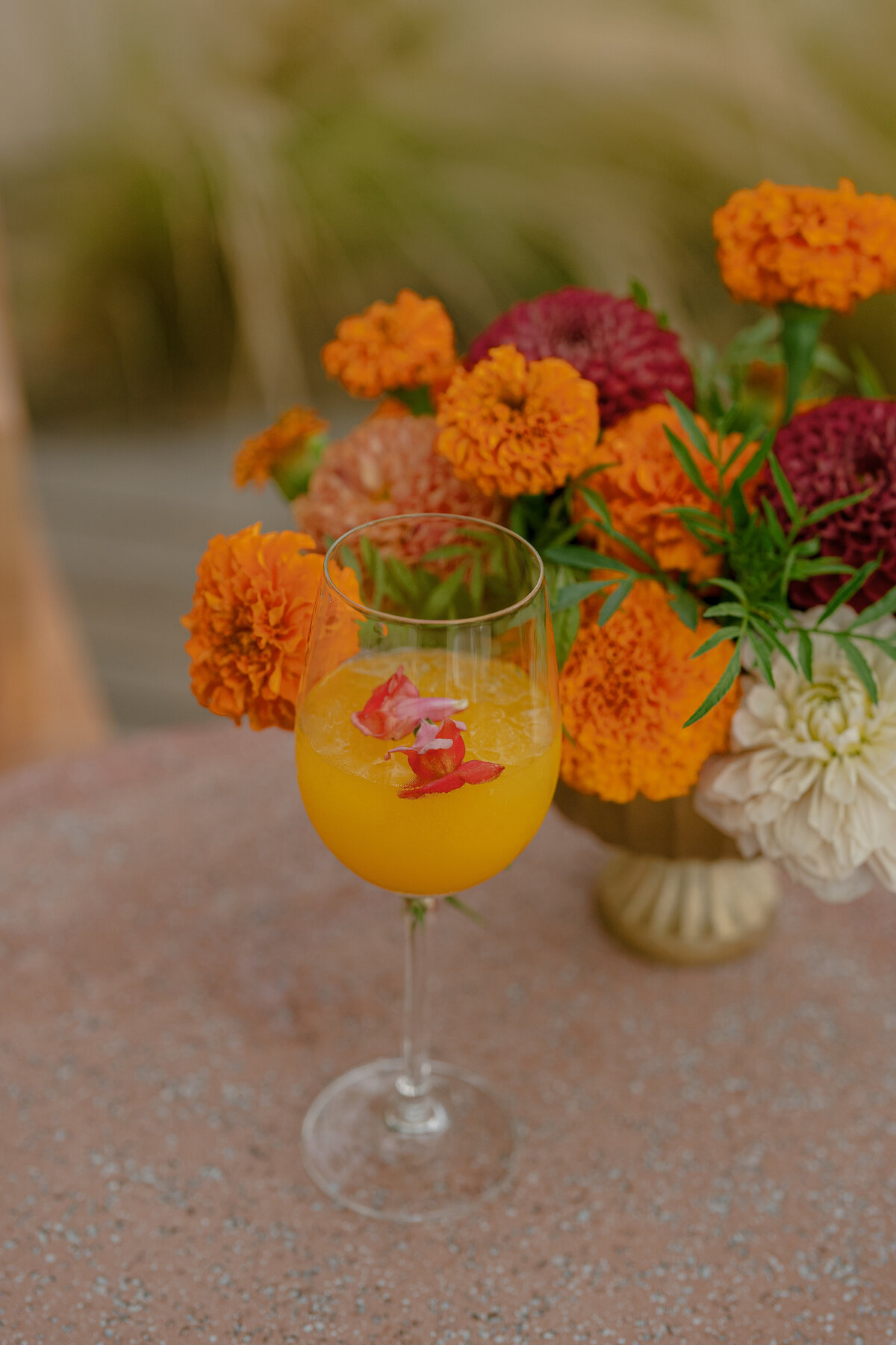 Elizabeth-warrick-napa-wedding-photographer-flowers-by-edgar-38