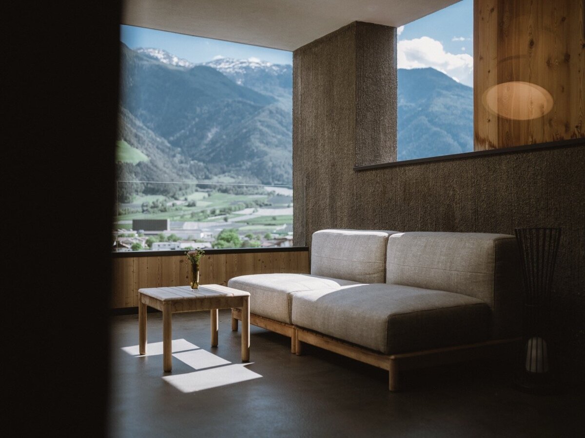 Waterstone - Dolce Vita Hotels - South Tyrol - Luxury Boutique Hotel - Lindenhof_Penthouse Suite (2) Large