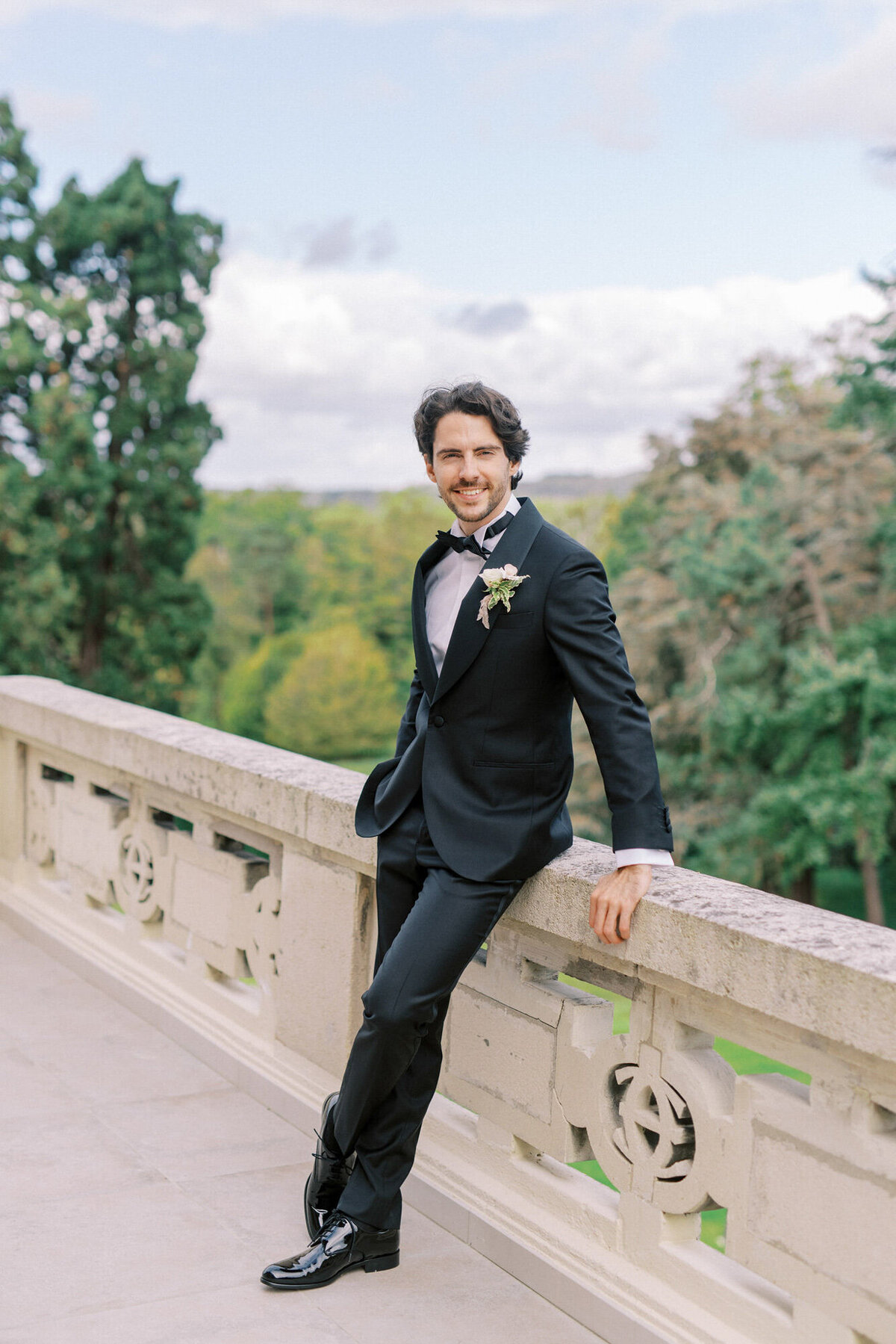 Maïlys Fortune Photography Husband Wife Wedding Weddings Photography France Switzerland Italy Timeless Dreamy Imagery Bilingual French English Destination Weddings Destination Wedding Provence French Riviera Paris Lake Como Tuscany26