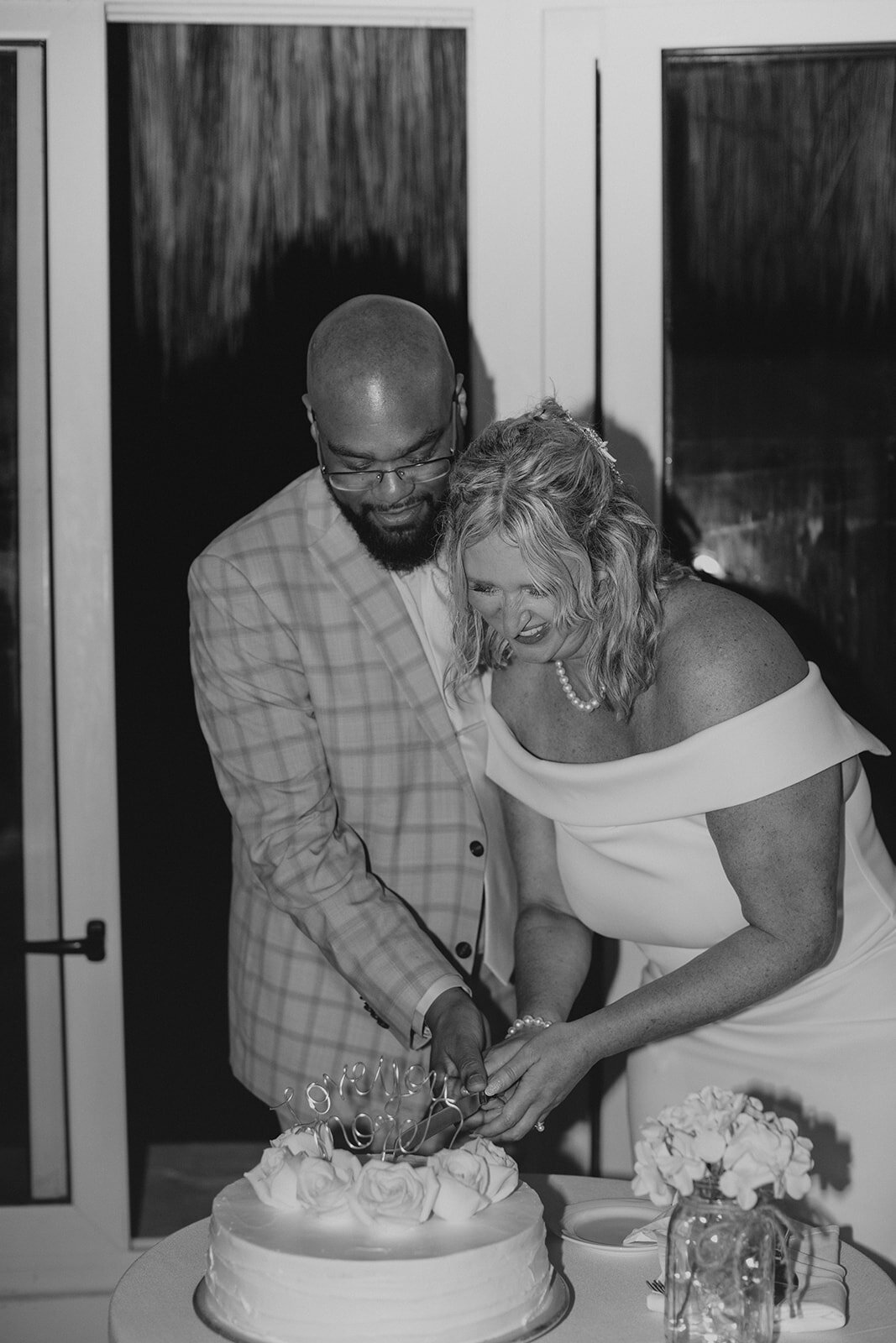 Cachelle + Damon Elopement _ Cait Swithers Photo & Films CO-716