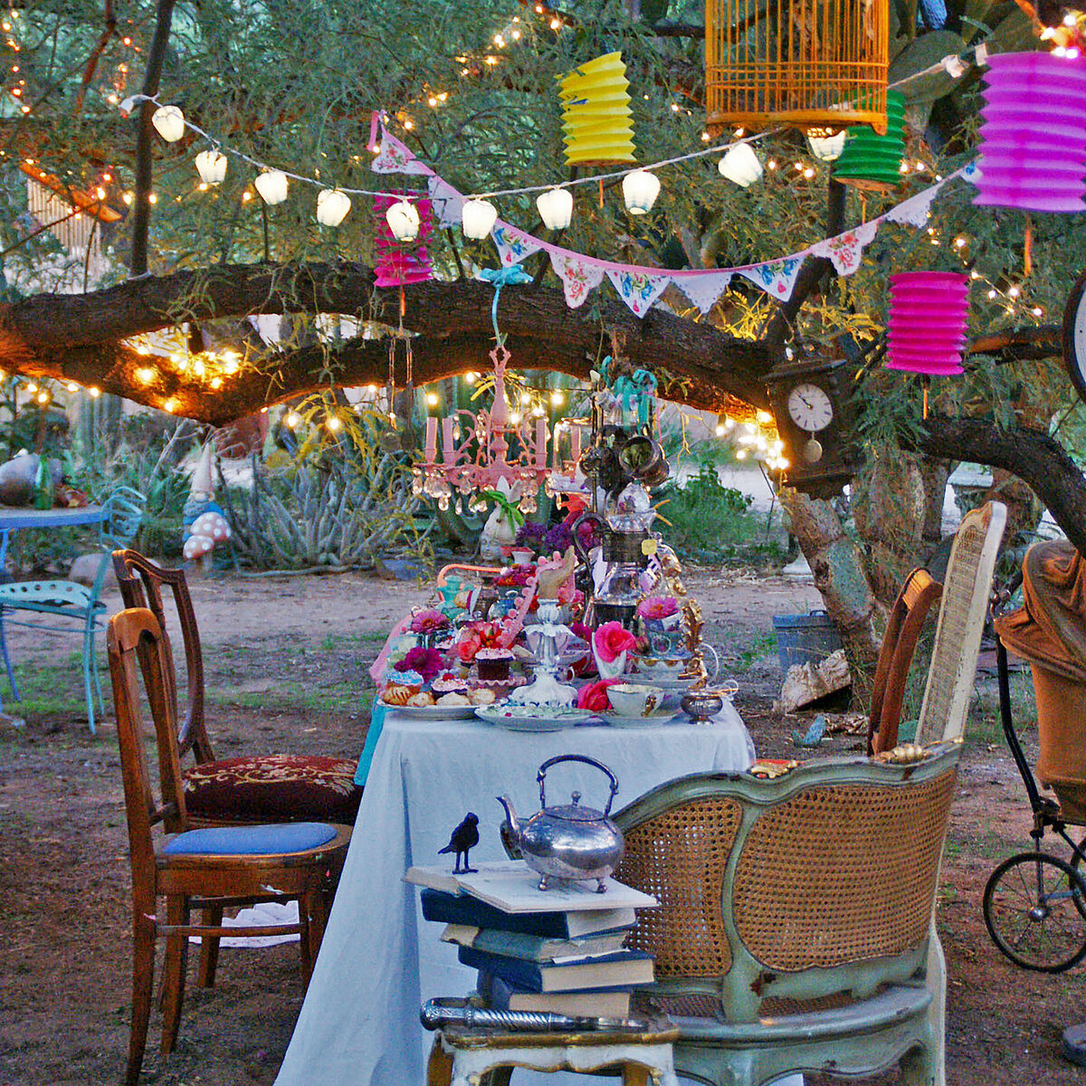 square mad tea party