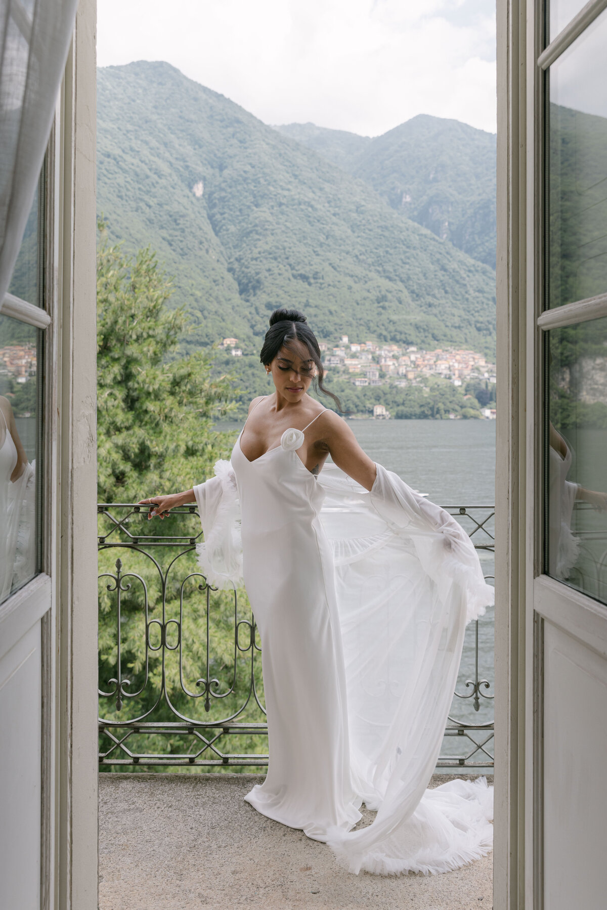 Angela-Bryan-Lake-Como-Elopement-Amali-Studios-21