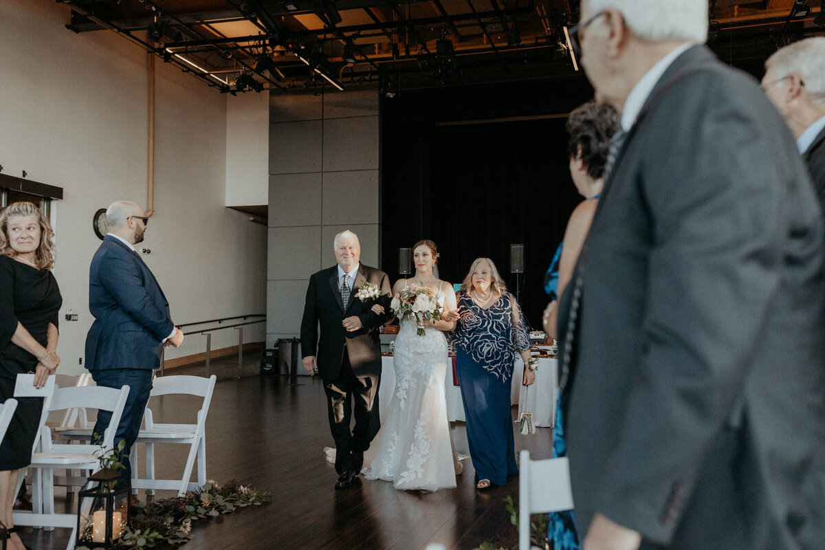Eddy_with_Seattle_Wedding_Photographer_Jen_Lynn_Photography_2023-513