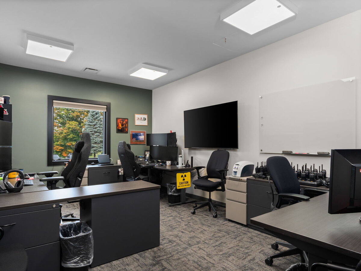 5-web-or-mls-A7403323