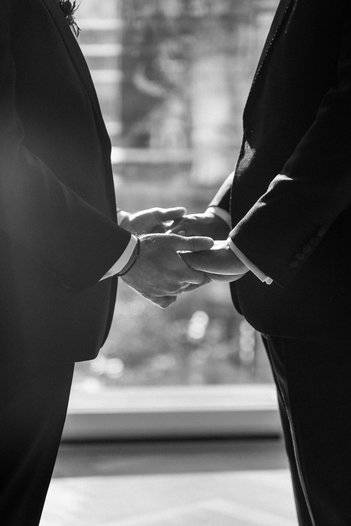 515-Shangri-La-Hotel-Toronto-Canada-Christopher-Edward-Wedding-11