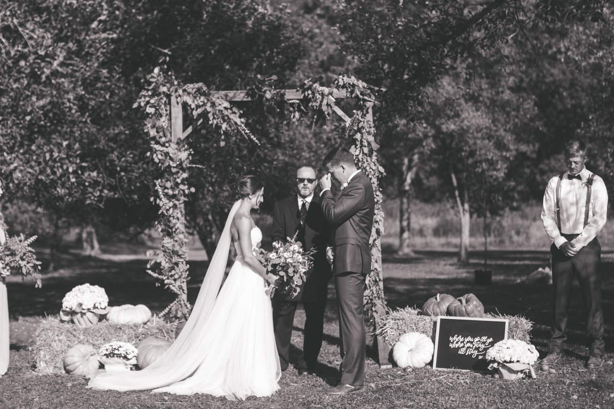Jarrod+Katy.fullwedding.ellAdelephotography-323