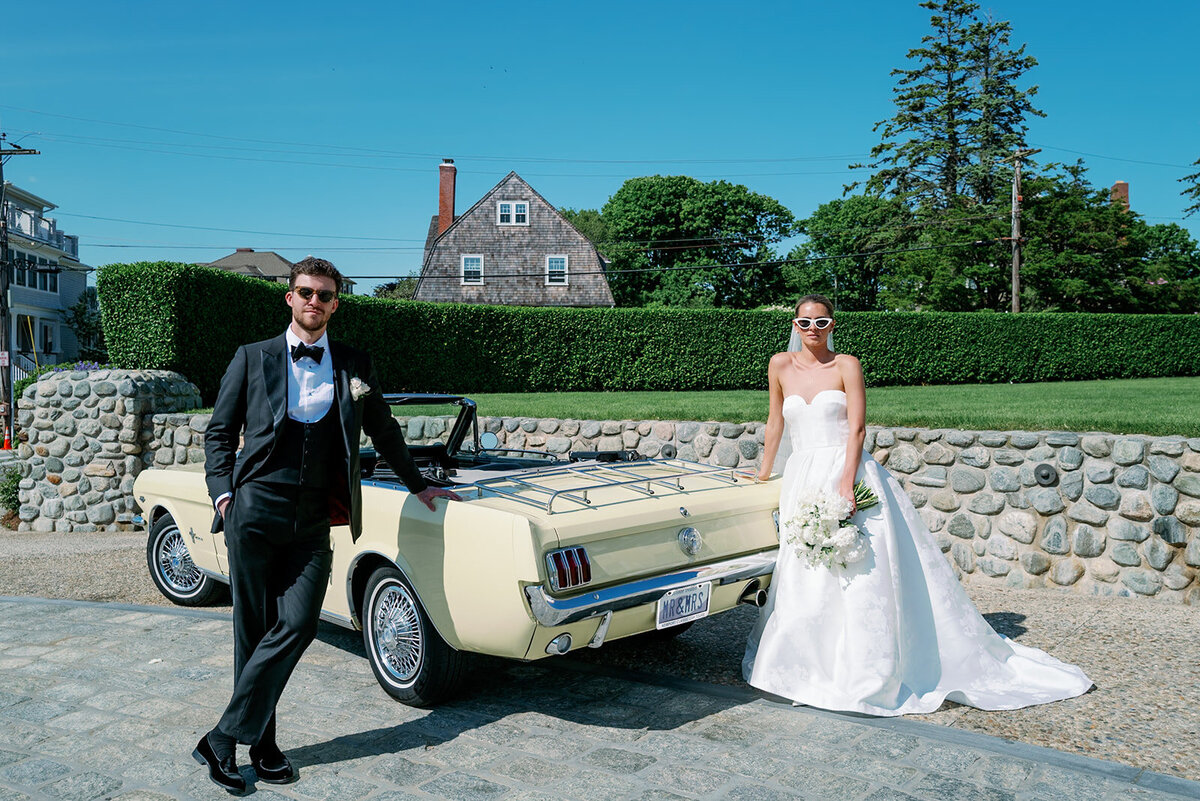 Ocean-House-Wedding-Couple