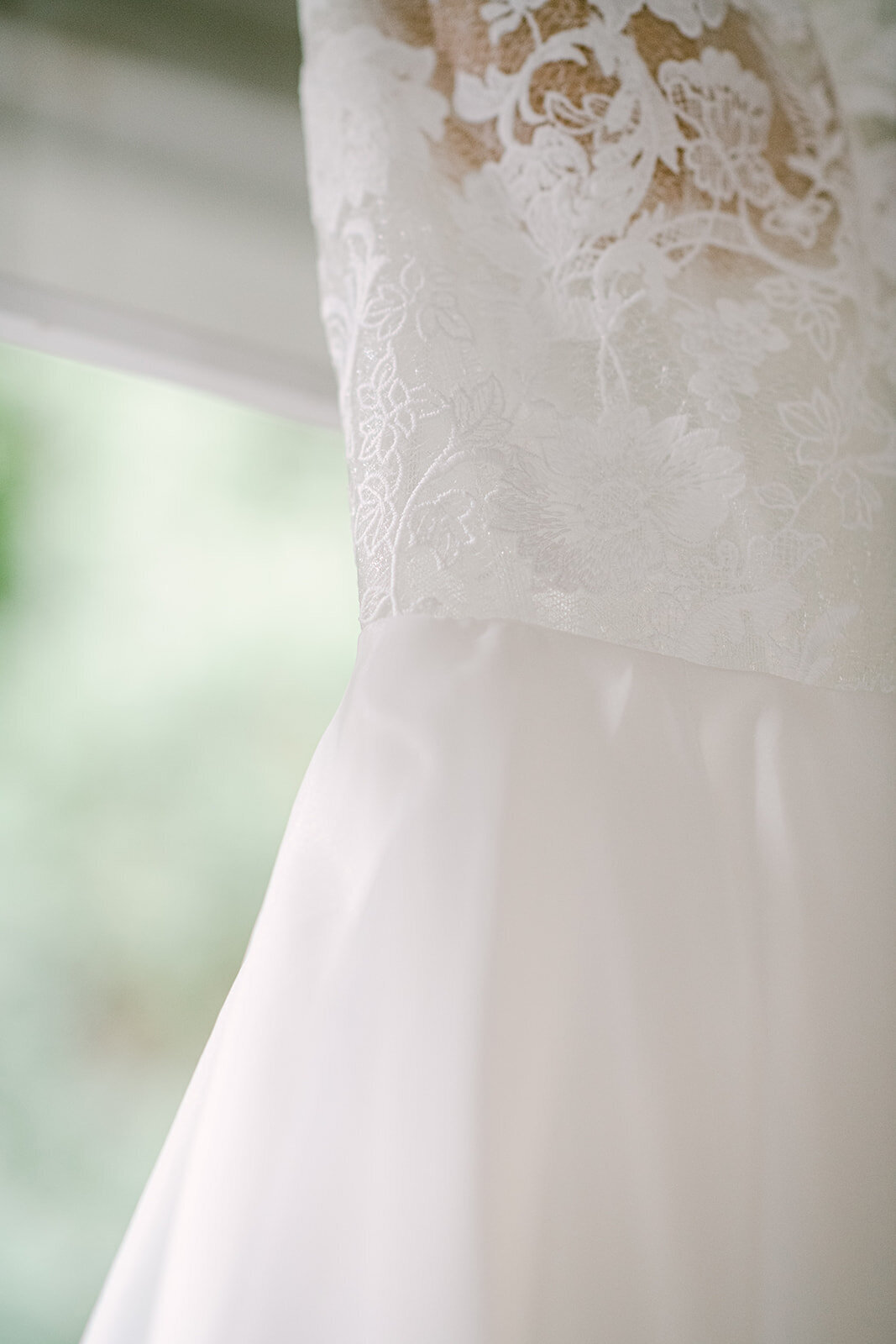 bella-luce-by-michelle-andrea-new-england-photographer-wedding-details-kate-tk-skenderian-51