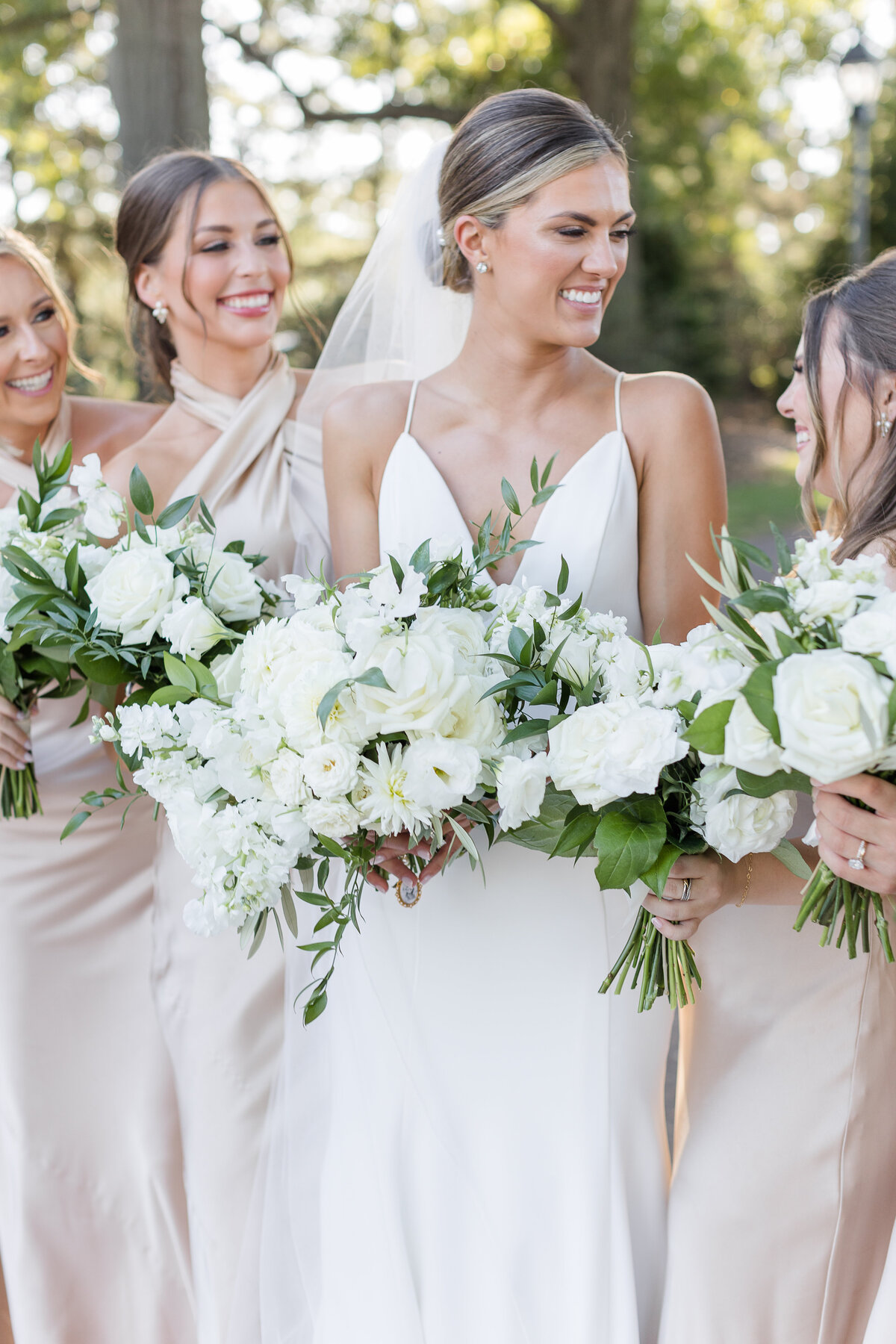 Bridal party at Old Warson Country Club St. Louis Missouri