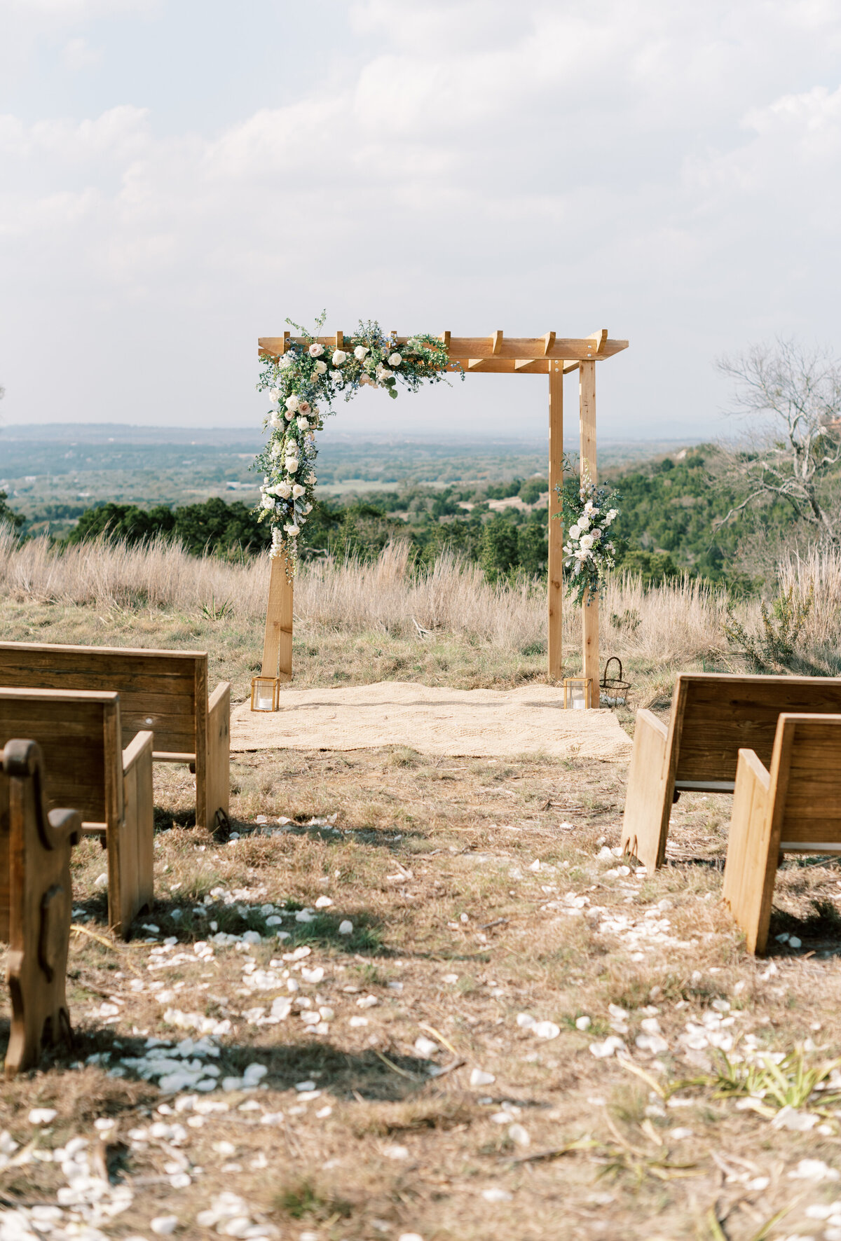 luck ranch-luck-ranch-spicewood-texas-willie-nelson-wedding-tonya-volk-photography-110