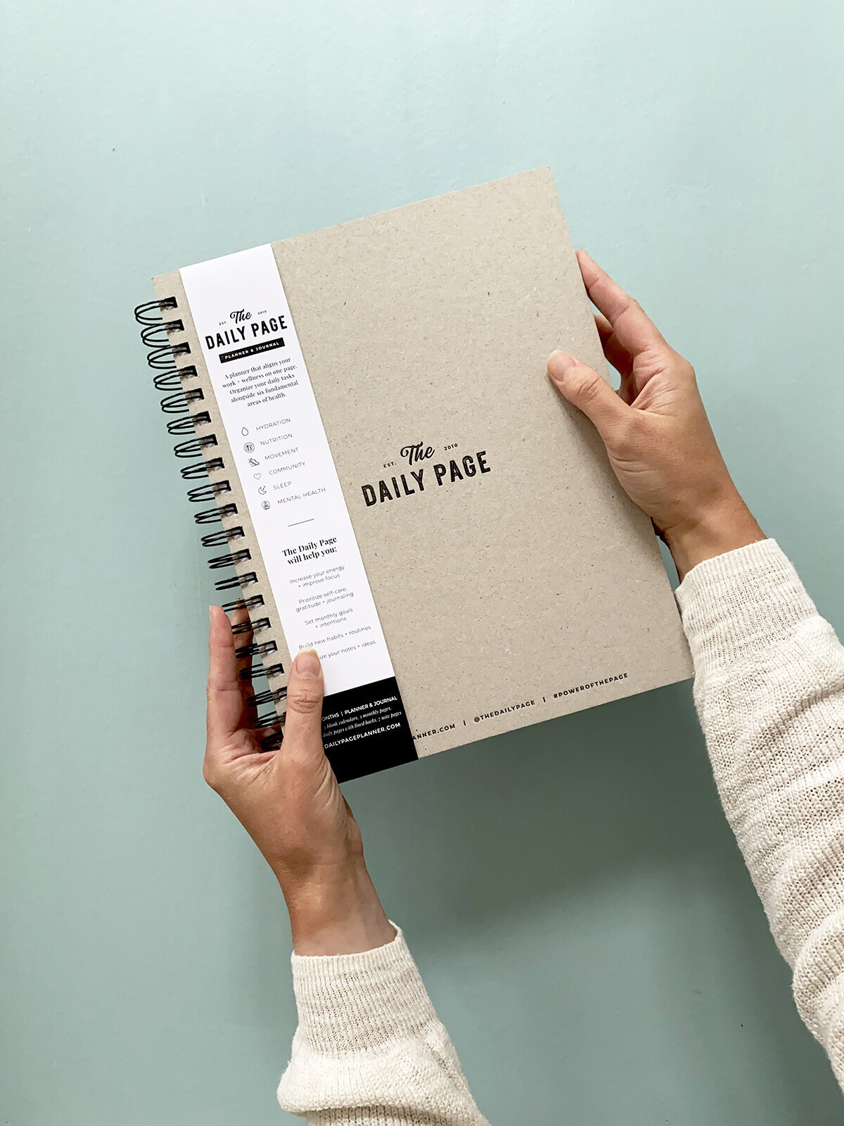Daily Page Planner on Mint with Hands 1200
