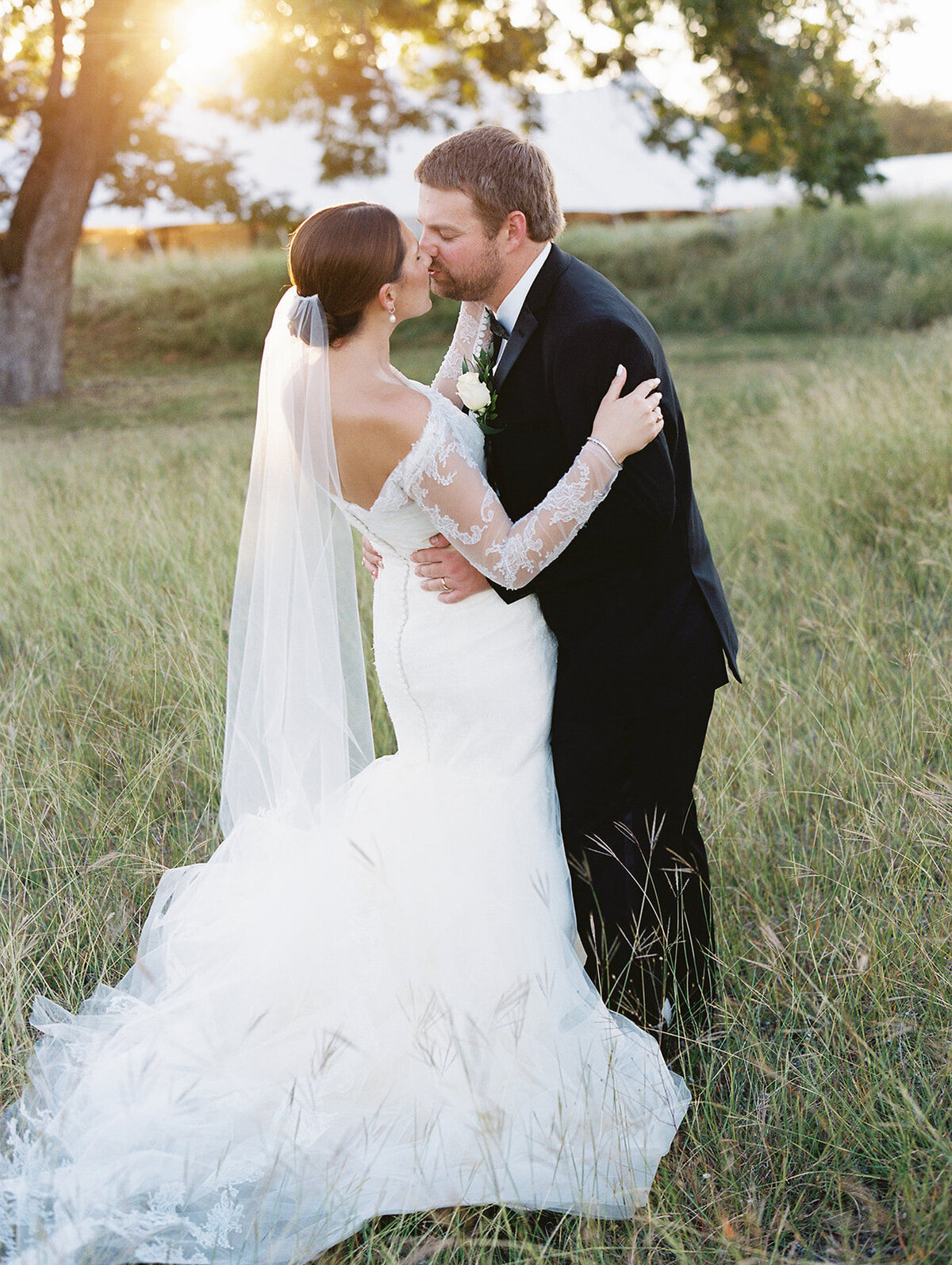 BrideandGroom_TheCrakes-82_websize (1)